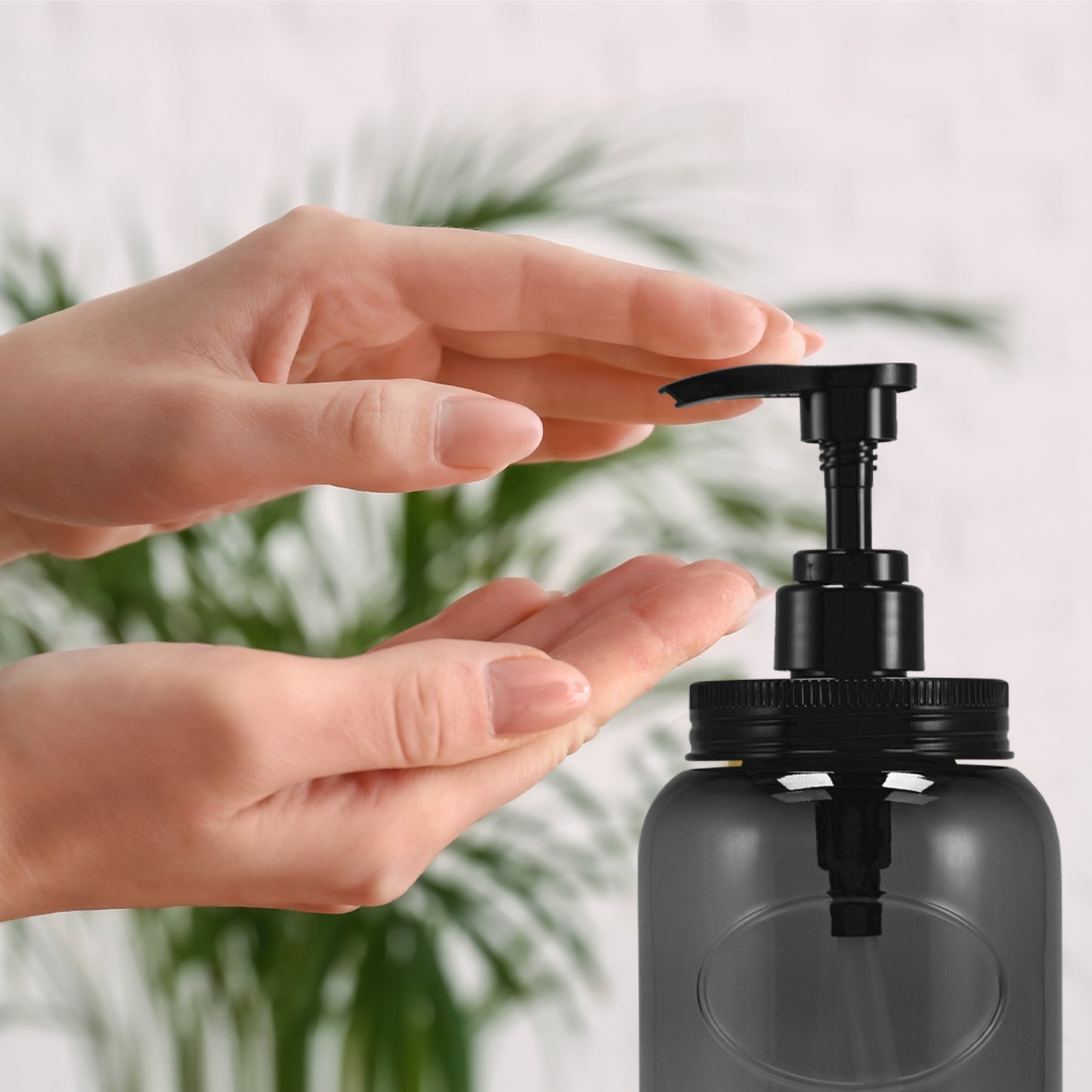 24 oz Wholesale Plastic Refillable Wide-Mouth Pump Bottle Dispensers