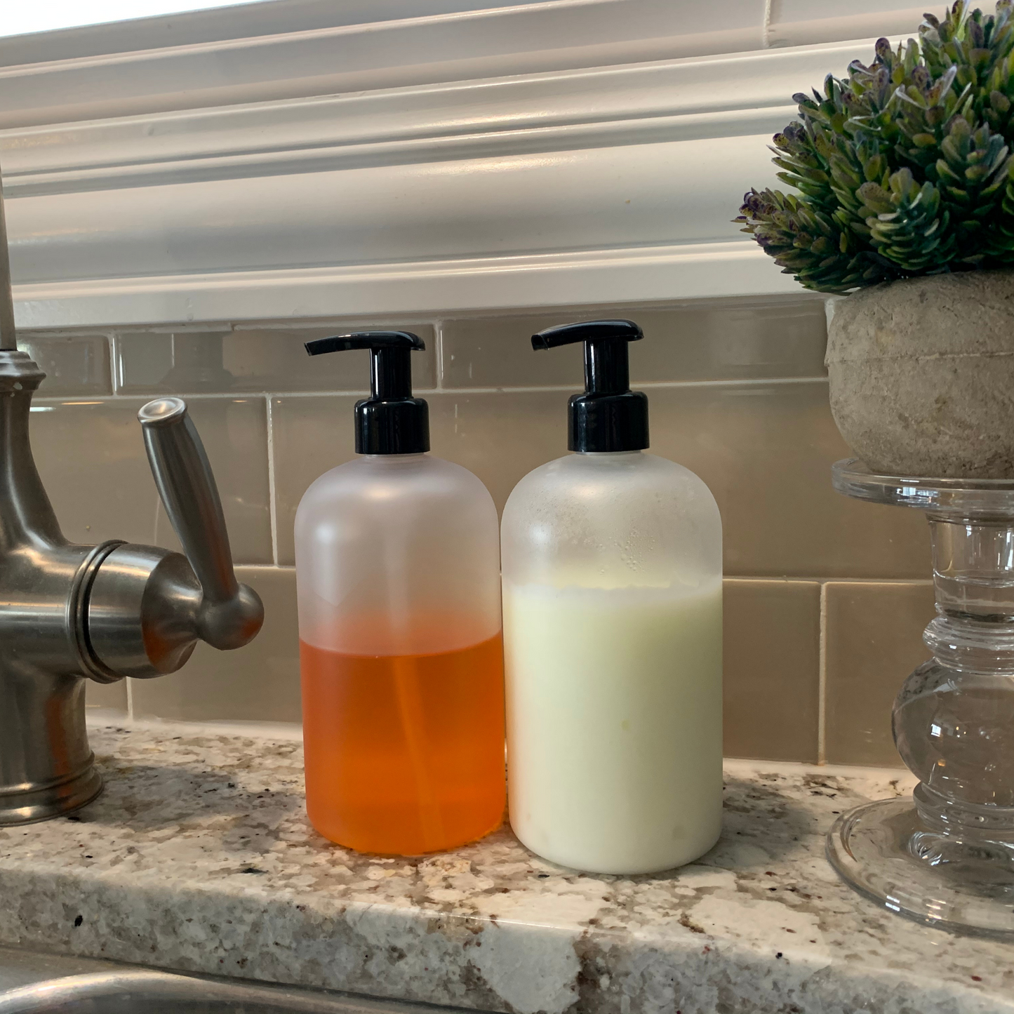 16 oz Wholesale PET Plastic Refillable Bottles-with Lotion Pumps